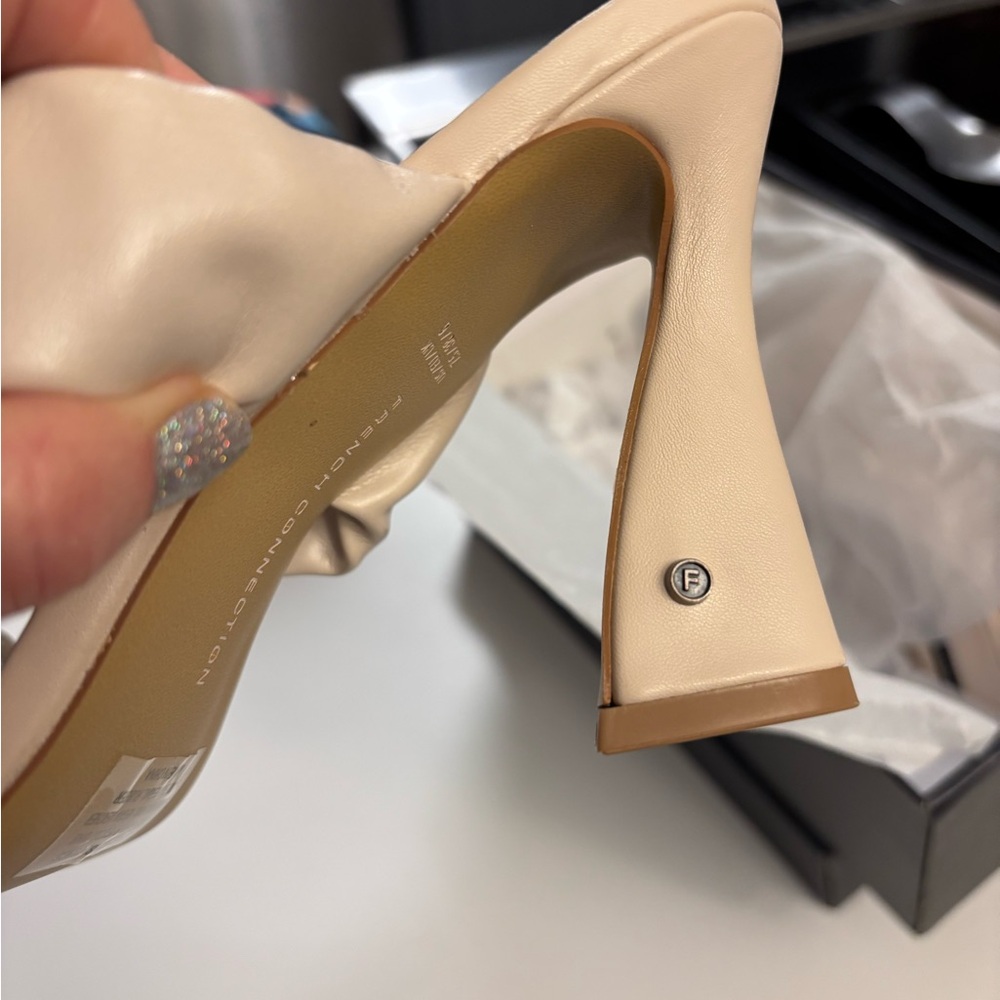 French Connection Women's Ruffle Heels Size 7.5 New With Box - Picture 6 of 9